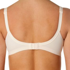 Triumph Kiss Of Cotton Soft Cup Bra Fresh Powder 10000028