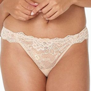 Pleasure State My Fit Lace Thong P37-4053 Frappe