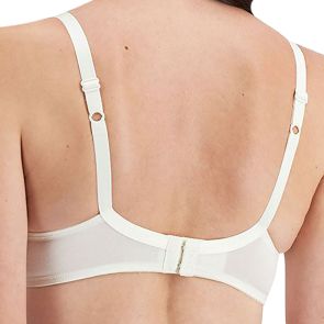 Berlei Sweater Girl Underwire Y50275 Ivory